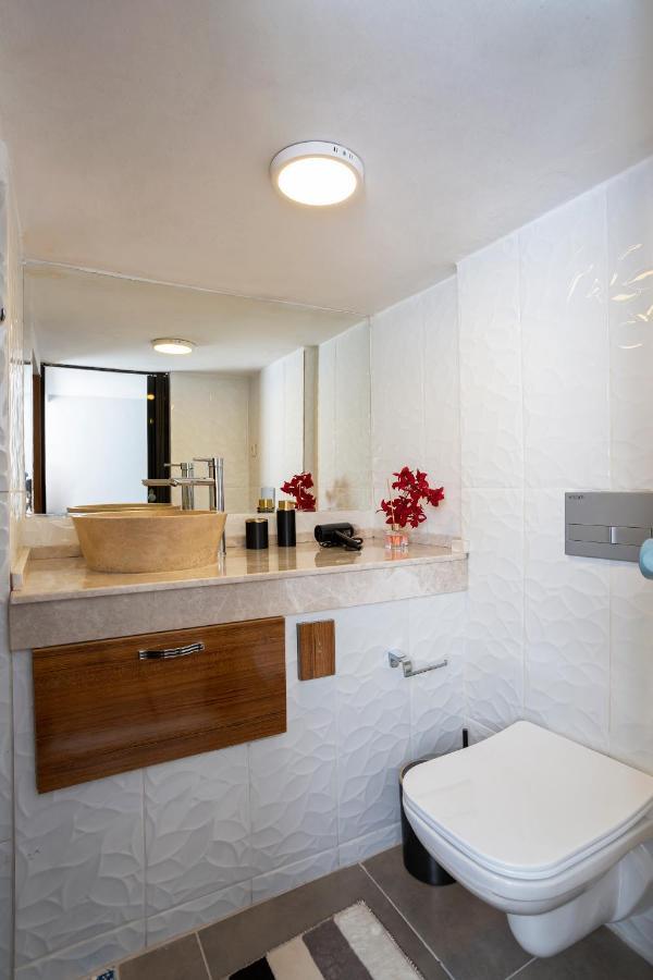 8 Rooms House Balcova Ngoại thất bức ảnh